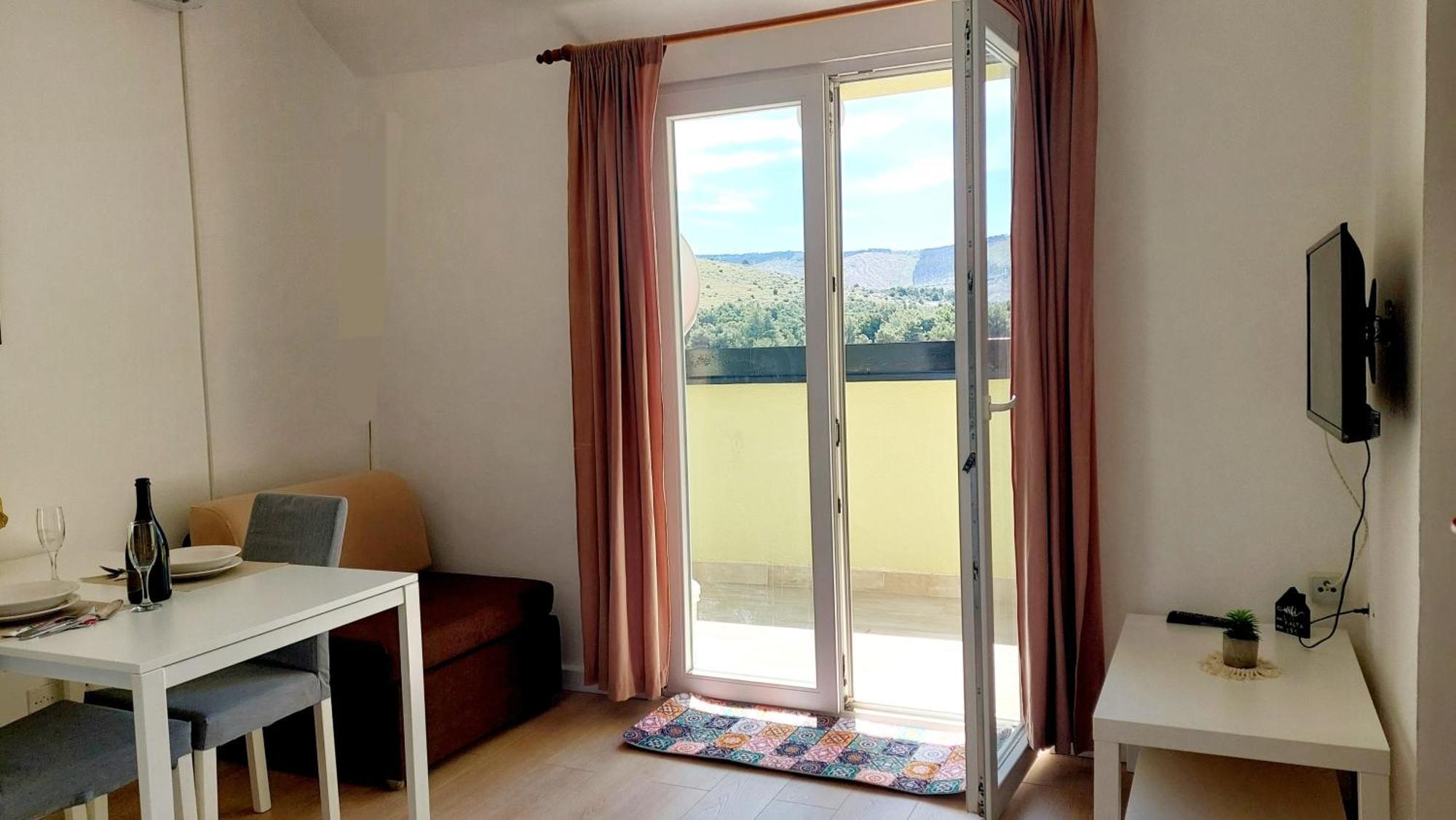 Apartments Marta Zaboric Bagian luar foto